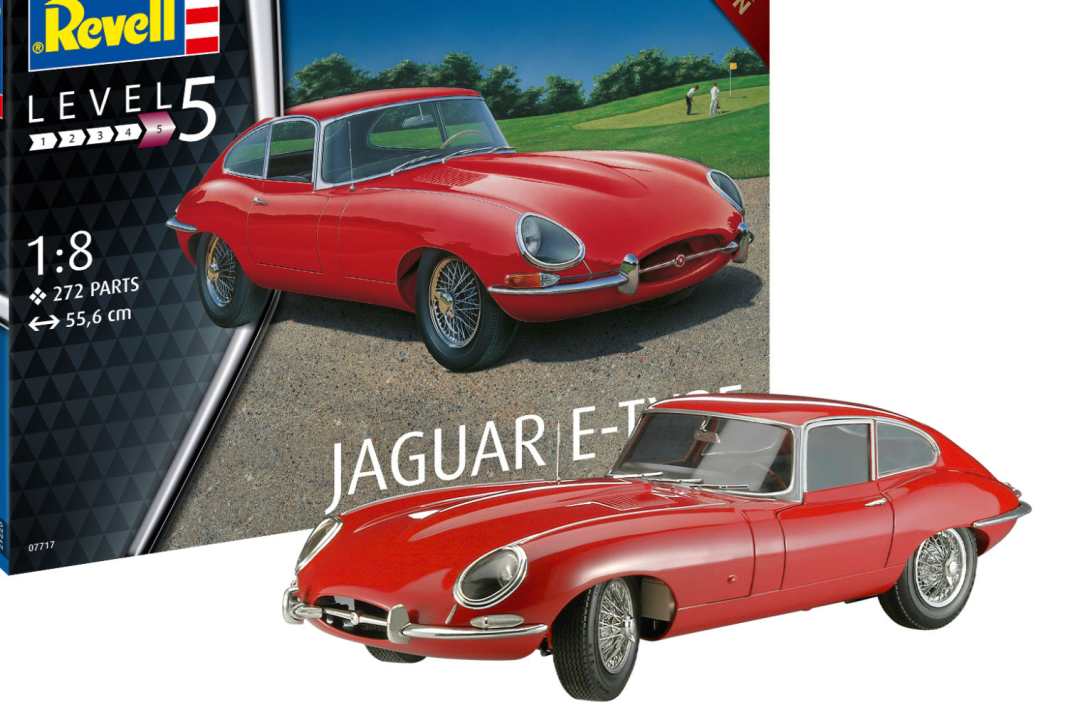 Revell bringt den Jaguar E-Type als Kit im Großmaßstab 1:8
