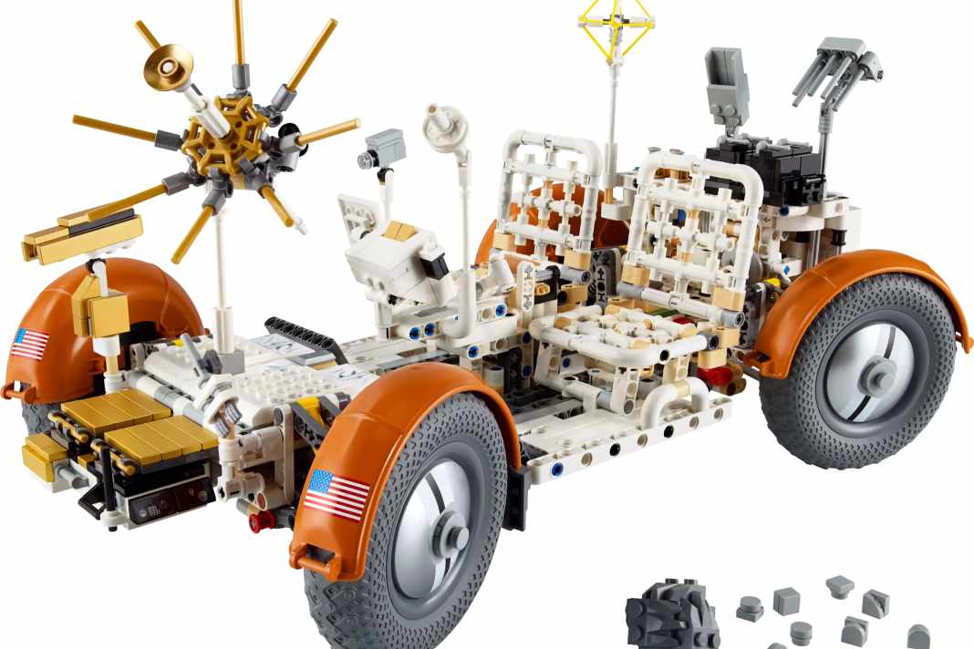 Lego baut Lunar-Mobil in 1:8 aus 1913 Klötzen nach!