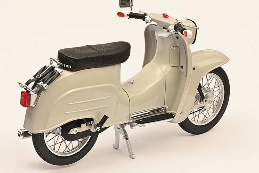 Simson Schwalbe von Schuco in 1:5 – Doller Vogel