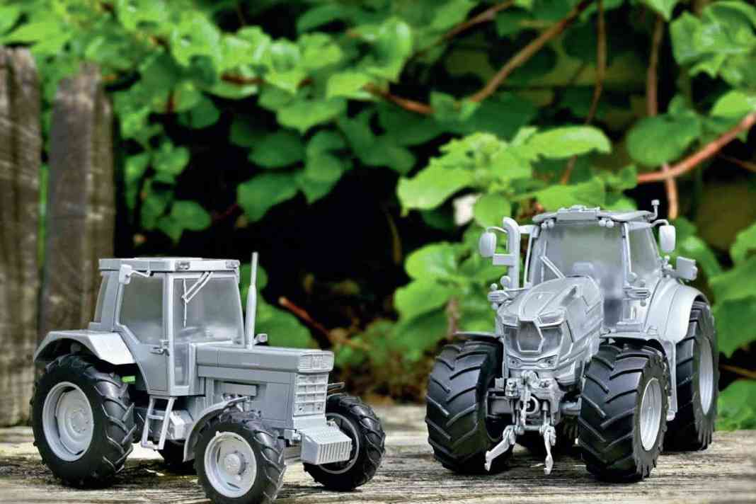 Schuco entwickelt am IHC 956 XL und am aktuellen Deutz-Fahr 8280 TTV in 1:32.
