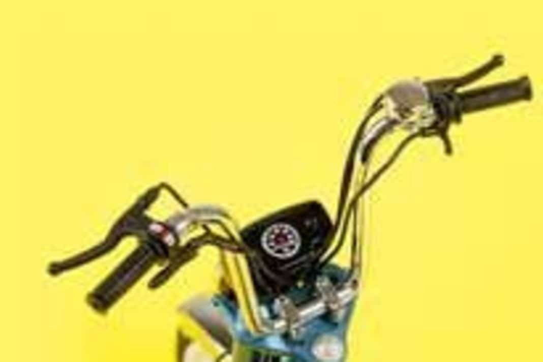 Drei neue Mopeds von KK-Scale in 1:10 – 50er-Träumchen