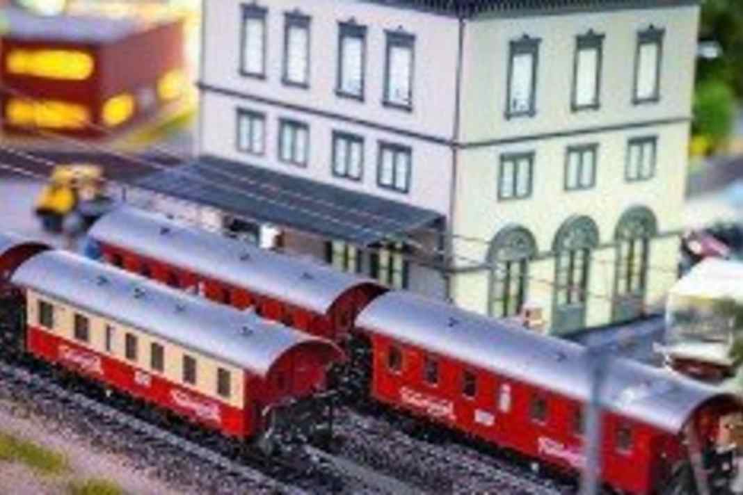 Märklin-Modelle für Porsche-Fans im HPP Traumwerk in 1:87 – In Zugzwang