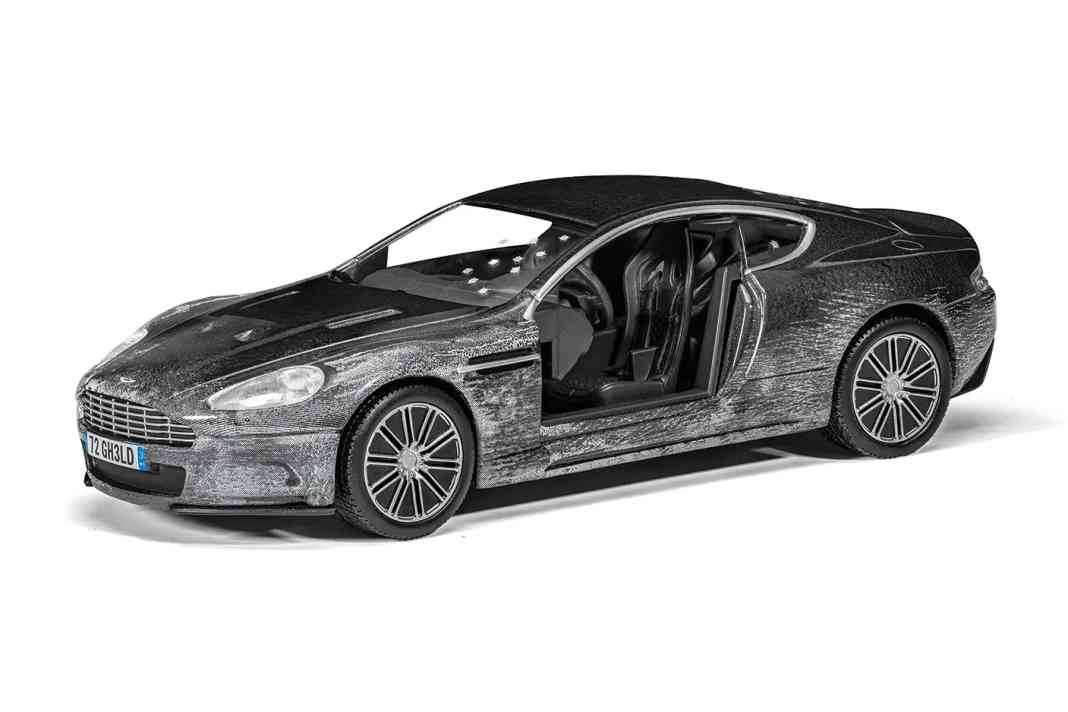 Corgi bringt Aston-Martin-Torso in 1:36 in seiner 007-Serie