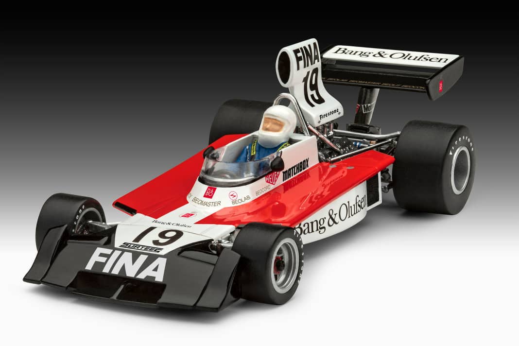 Revell bringt den Surtees TS16 von John Surtees in 1:32 als Kit