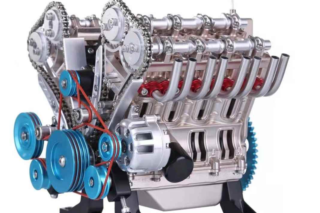 Revell bringt neue Motorenbausätze aus Metallteilen heraus – inklusive V8