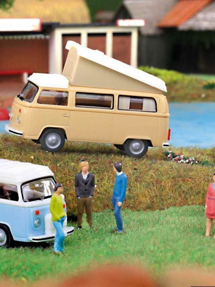 Der VW T2 bei Wiking in 1:87 – Reiselust