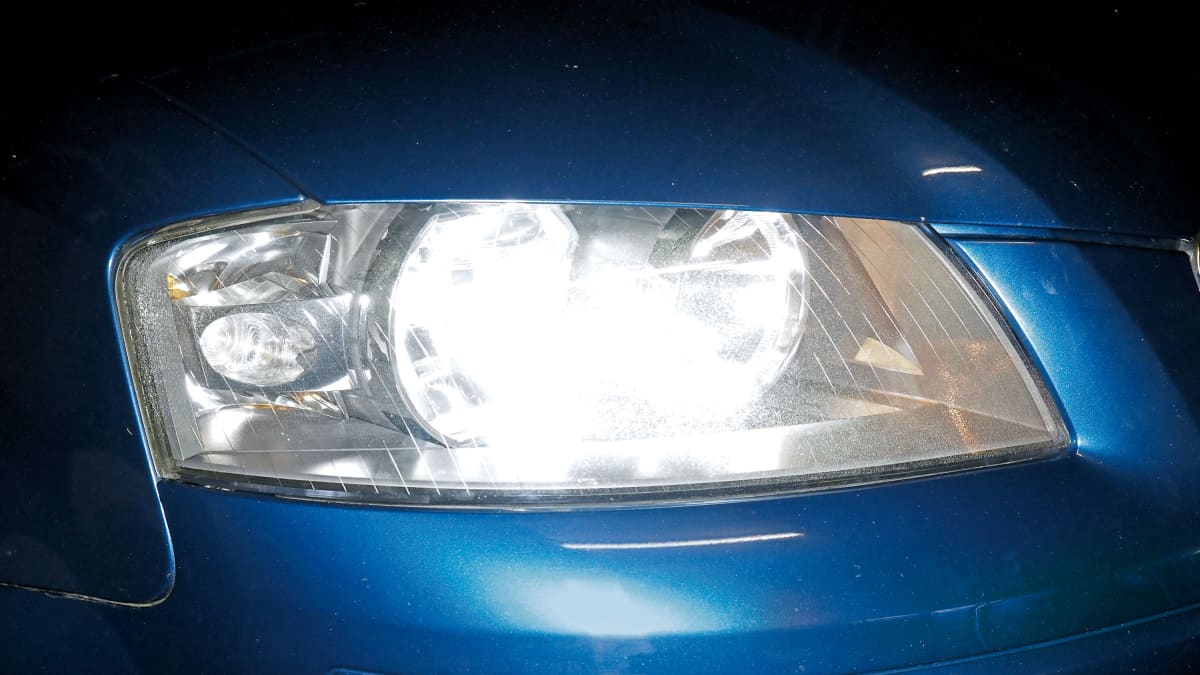Service Quickservice LEDH4/H7Birnen Es werde Licht Gute Fahrt