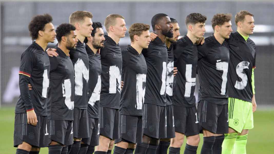 WM 2022: Die Nationalmannschaft, die Menschenrechte und Katar