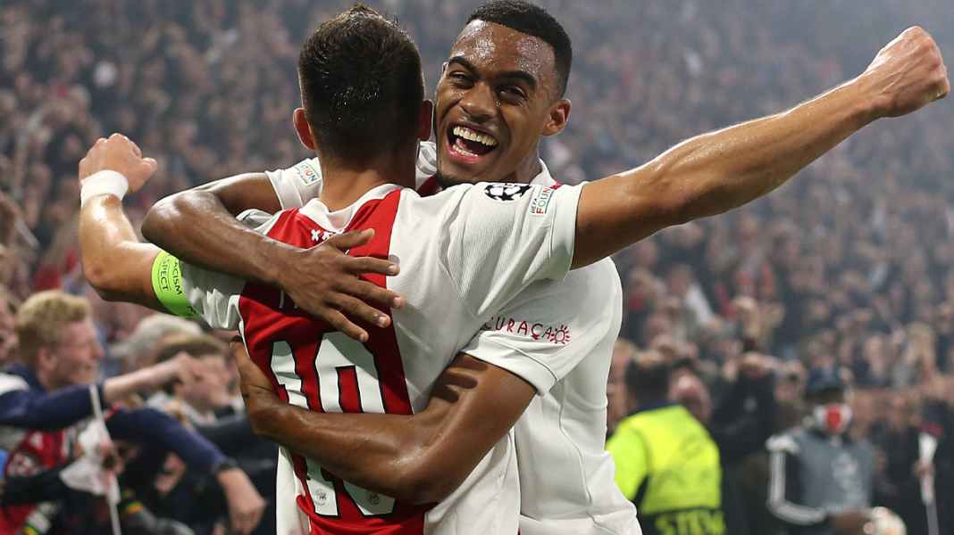 Ajax zerlegt den BVB
