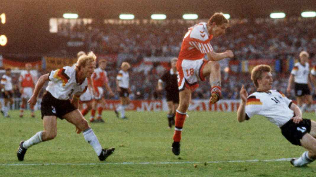 Das EM-Finale 1992 | Buchauszug aus “Giganten”: “Deutschland, Deutschland, alles ist vorbei!”