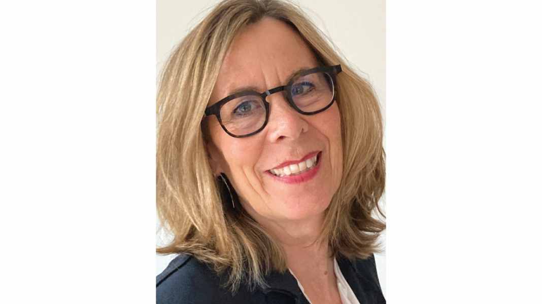 Dr. Nadja Kneissler übergibt den Staffelstab an Kirsten Lenz und Edwin Baaske