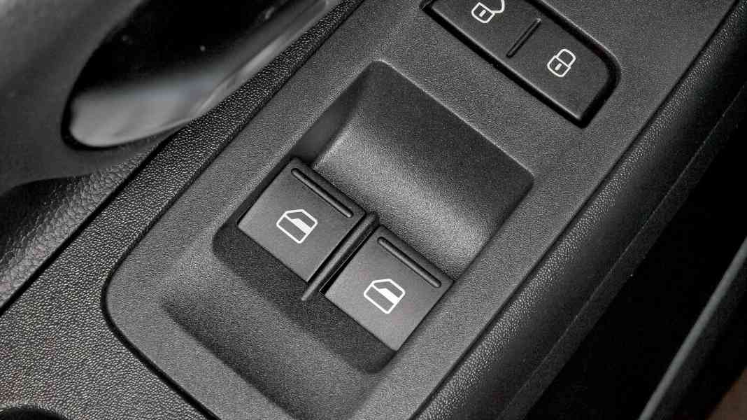 Bauplan: Doppel-Fensterheber-Taster im Up! - Wunsch-Schalter