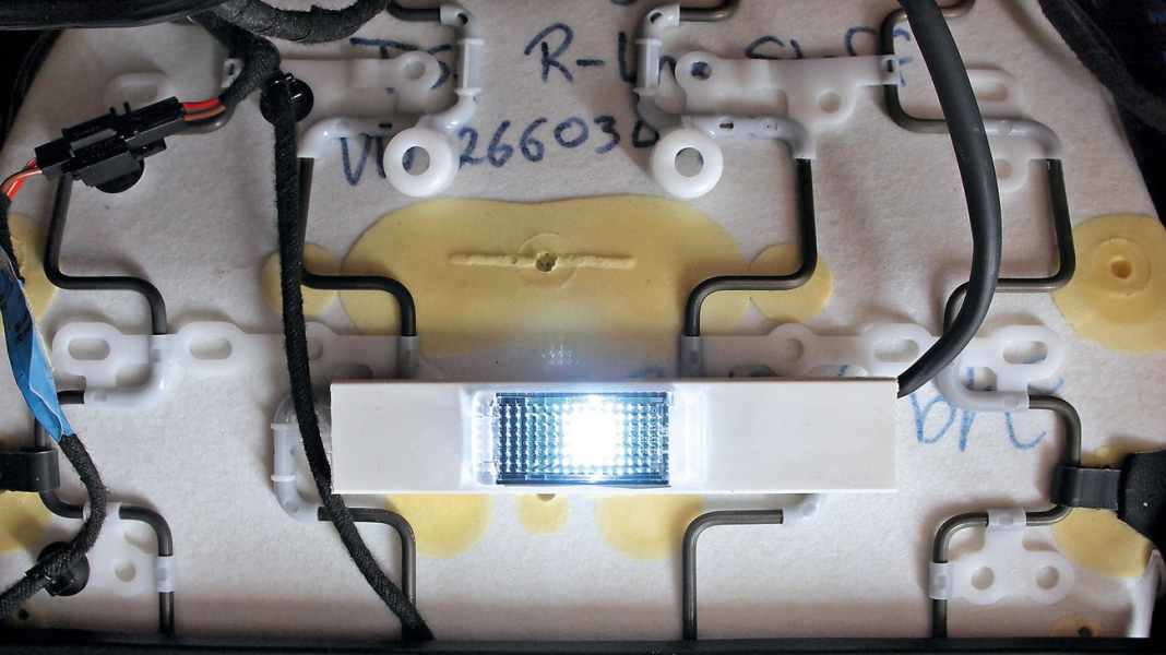 Quick Service - Hintere Fußraumleuchten