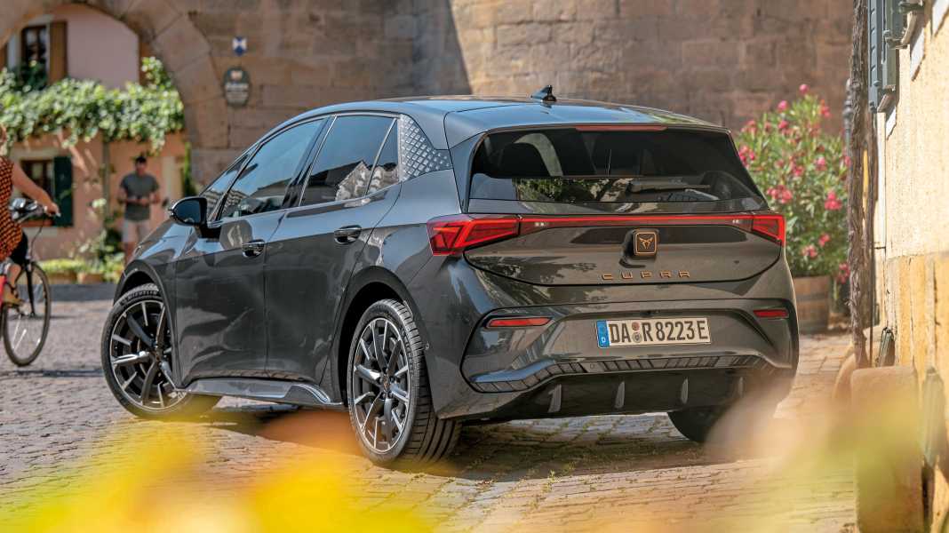 Cupra Born E-Boost (231 PS; 77 kWh-Akku): Electric Avenue