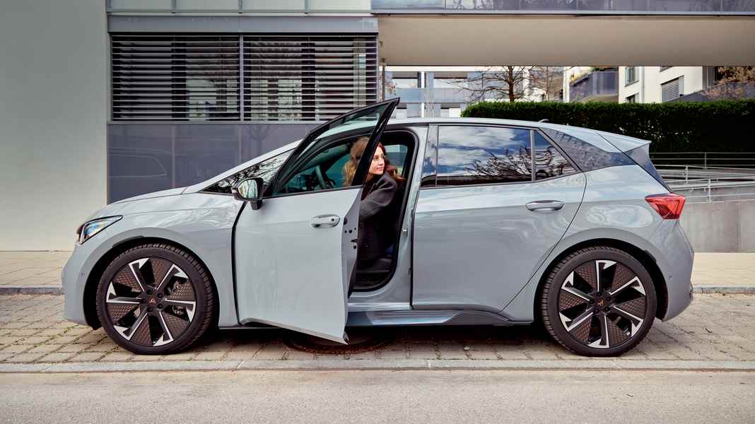 CUPRA BORN VZ: Ein Flitzer für alle Fälle
