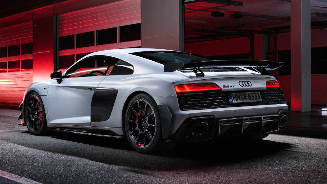 Höchstleistung pur: Das neue Audi R8 Coupé V10 GT RWD