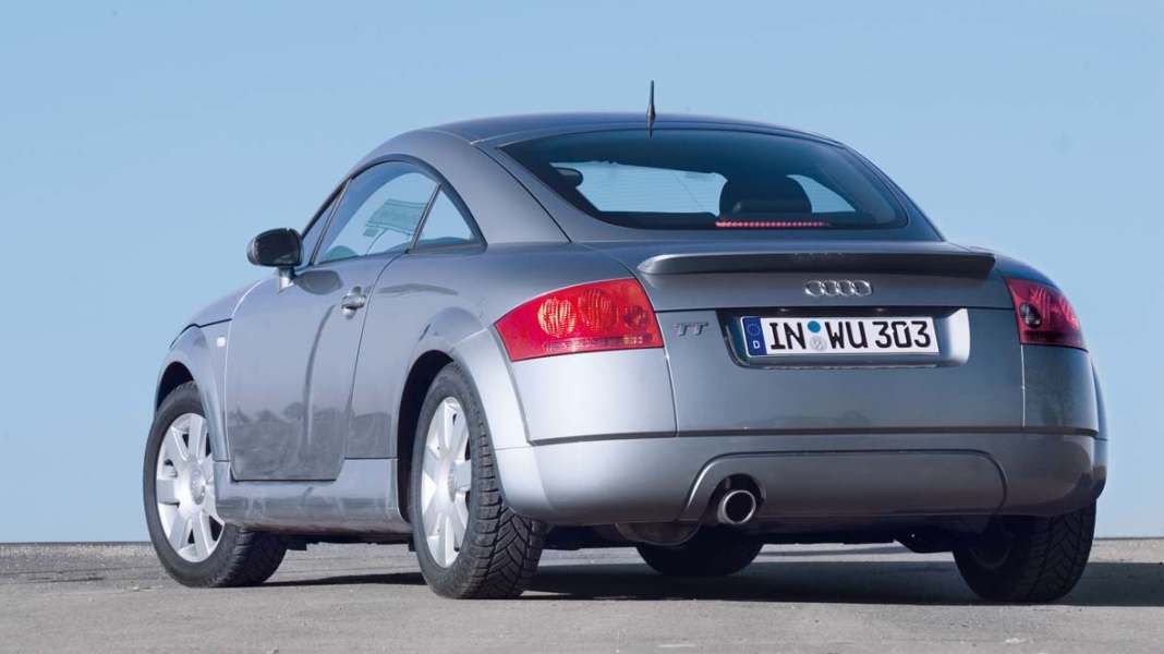 Test: Audi TT Coupé 1.8T mit 163 und 190 PS - Zuschlag