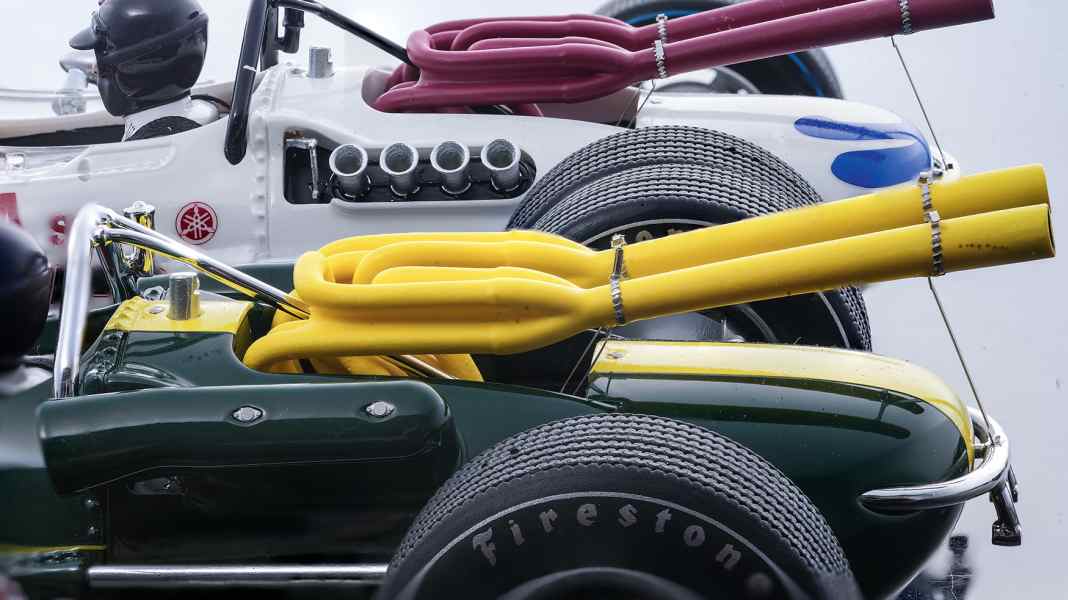 ‘65 Lotus 38 Indy von Tecnomodel in 1:18 – Indiana Jim