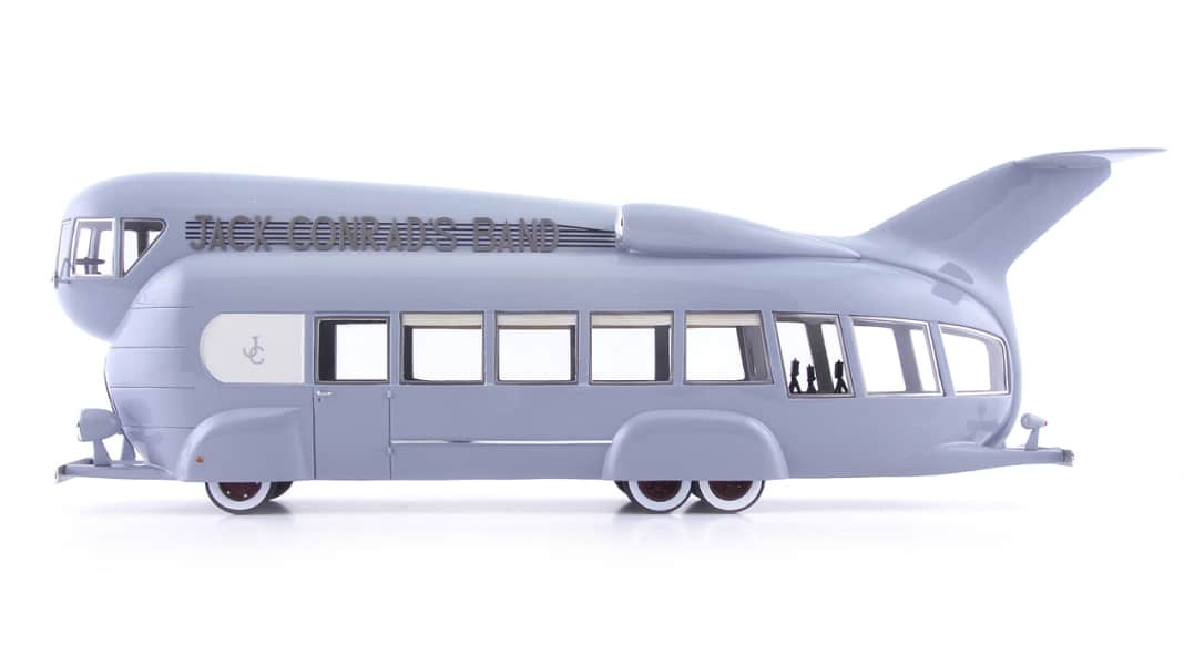 Auto-Cult bringt einen Tourbus im Cinemascope-Format als 1:43er