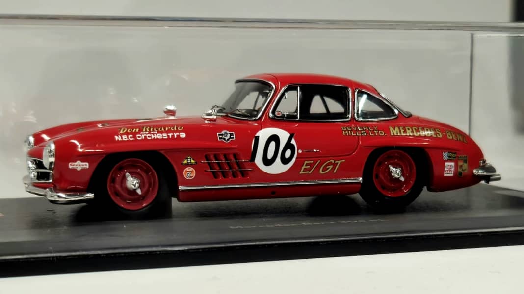 Breaking News: Das Nationale Automuseum legt beim Thema 300 SL in 1:43 nach