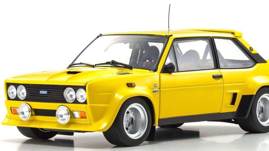 Kyosho liefert in Japan seinen gelben Fiat 131 Abarth als 1:18-Modell aus