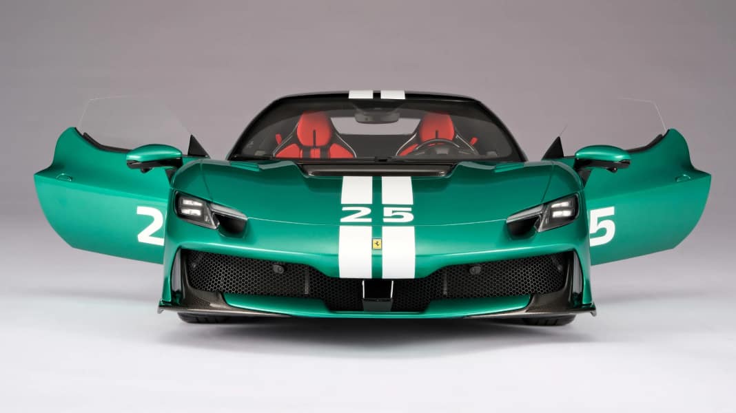 Diese Ferrari 296 Speciale in 1:8 macht die Konkurrenz nürburgring-grün vor Neid