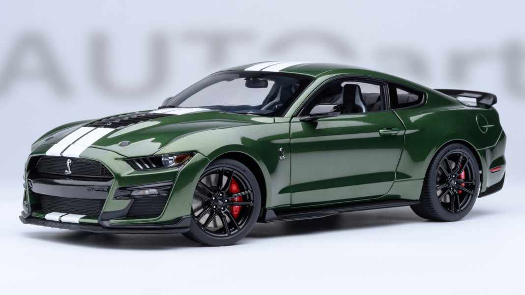 Autoart enthüllt Shelby GT 500 in 1:18 und eruptivem Grün