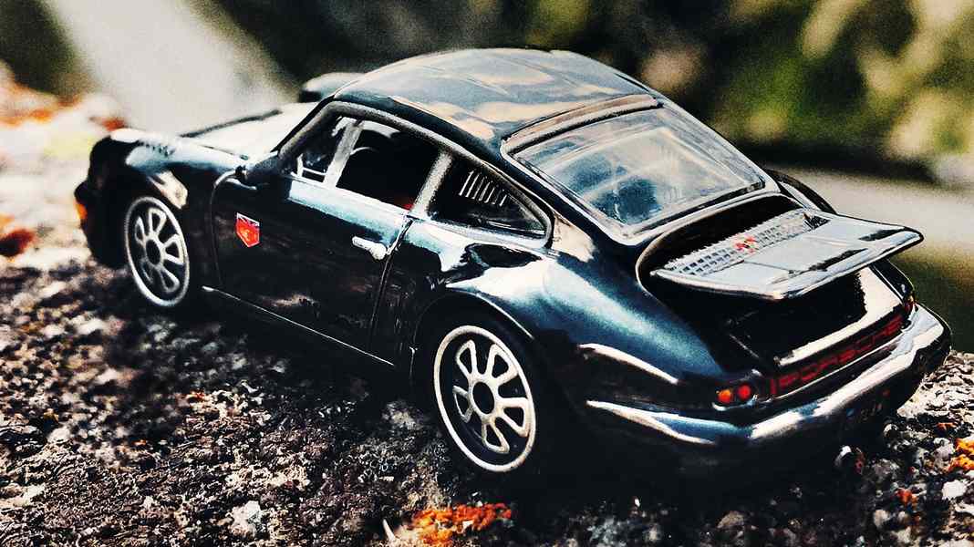 SAMMELN: Porsche 911 (964) von Matchbox in 1:64 - Get out and drive