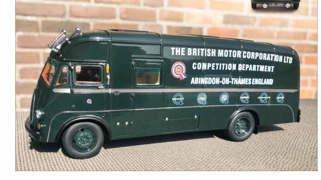 Der Mini-Kellner: ’55 Morris FV BMC-Renntransporter von Matrix in 1:43