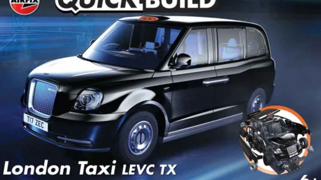 Airfix baut seine Quickbuild-Serie mit britischen Kult-Autos weiter aus