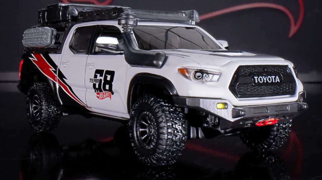 Dieser Toyota Pick-up von Hot Wheels ist ein Leatherman in 1:64
