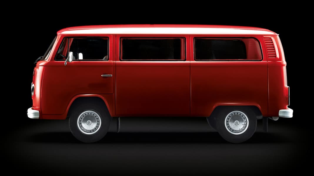 Revell-Kit: Der 1:24-Bulli kommt jetzt auch mit Licht und Sound