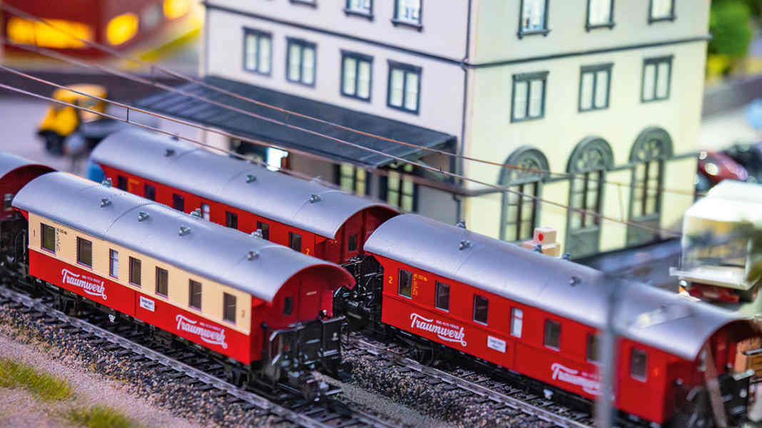 Märklin-Modelle für Porsche-Fans im HPP Traumwerk in 1:87 – In Zugzwang