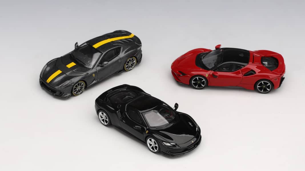 BBR rollt drei neue Ferrari-Modelle aus der Box – in 1:64 und aus Die Cast