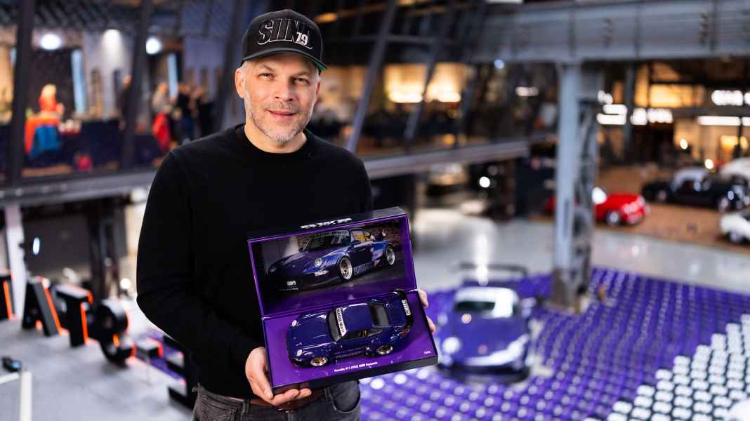 Großer Bahnhof für zwei neue Sidney-Hoffmann-1:18er