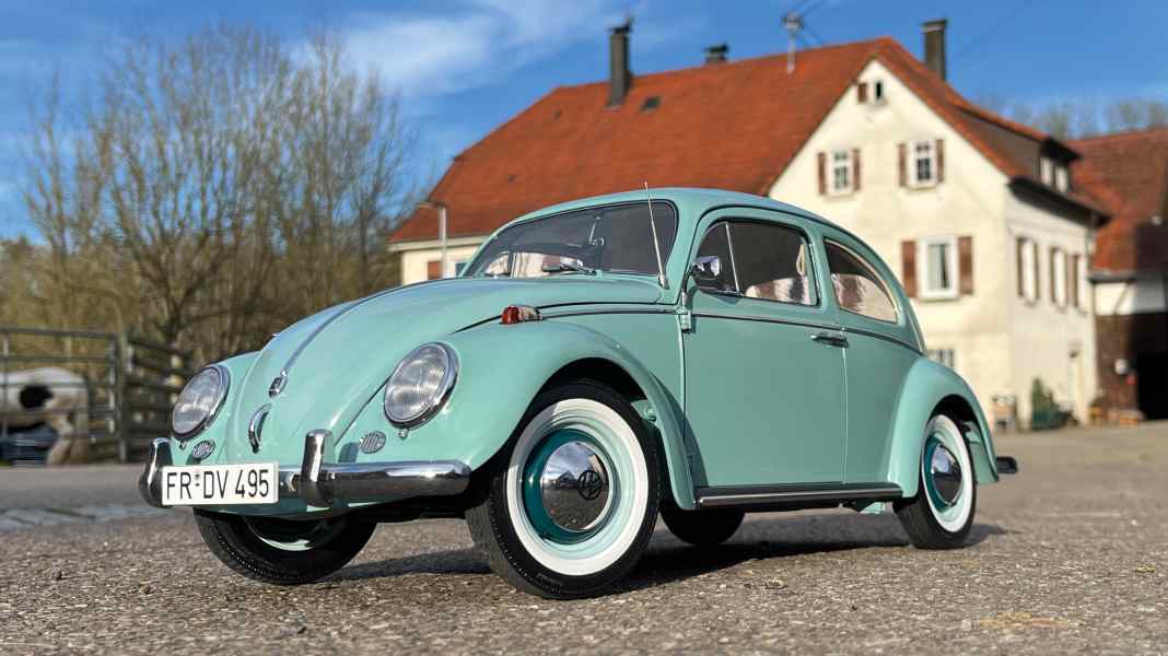 ’57 VW Käfer 1200 von Hachette in 1:8 – Jetzt rollt er