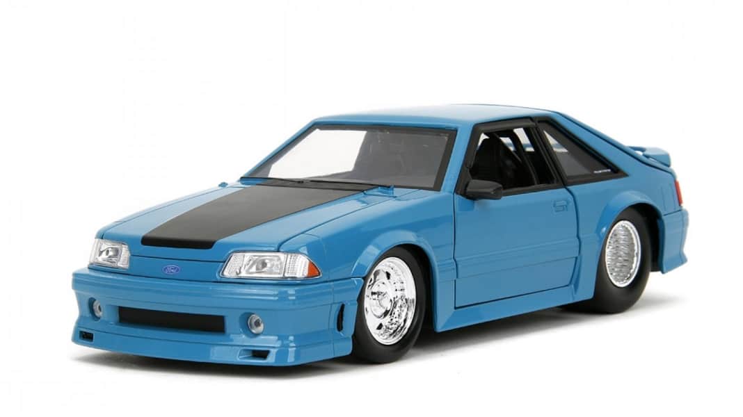 Jada bringt den Ford Mustang von Doms Torettos Bruder aus Fast & Furious in 1:24!