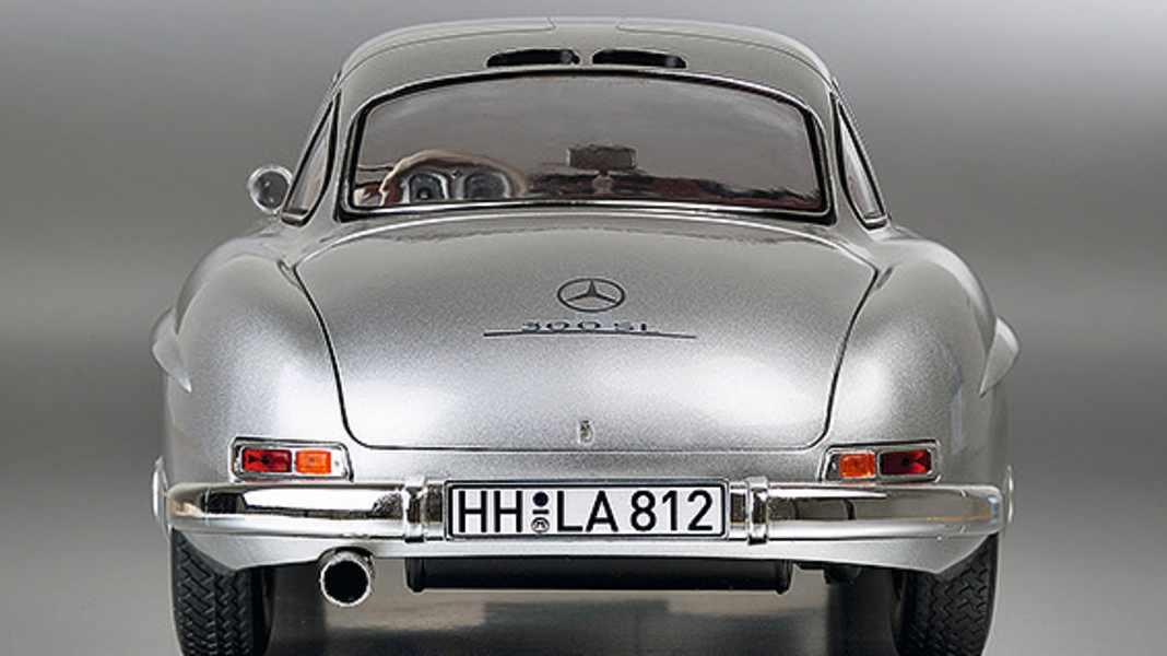 ’54 Mercedes-Benz 300 SL von Norev in 1:12 - Ein Großer