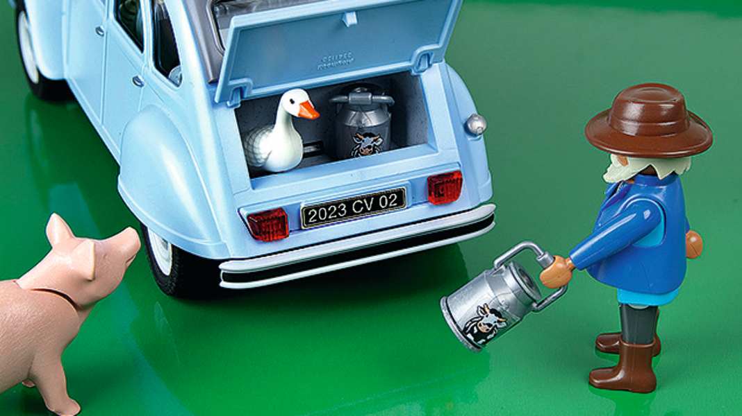 Citroen 2 CV von Playmobil in 1:22,5 - Wo sind die Eier?