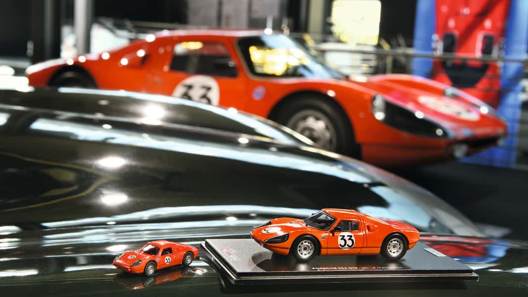 Das Nationale Automuseum und seine Sondermodelle – Sagenhaftigkeiten