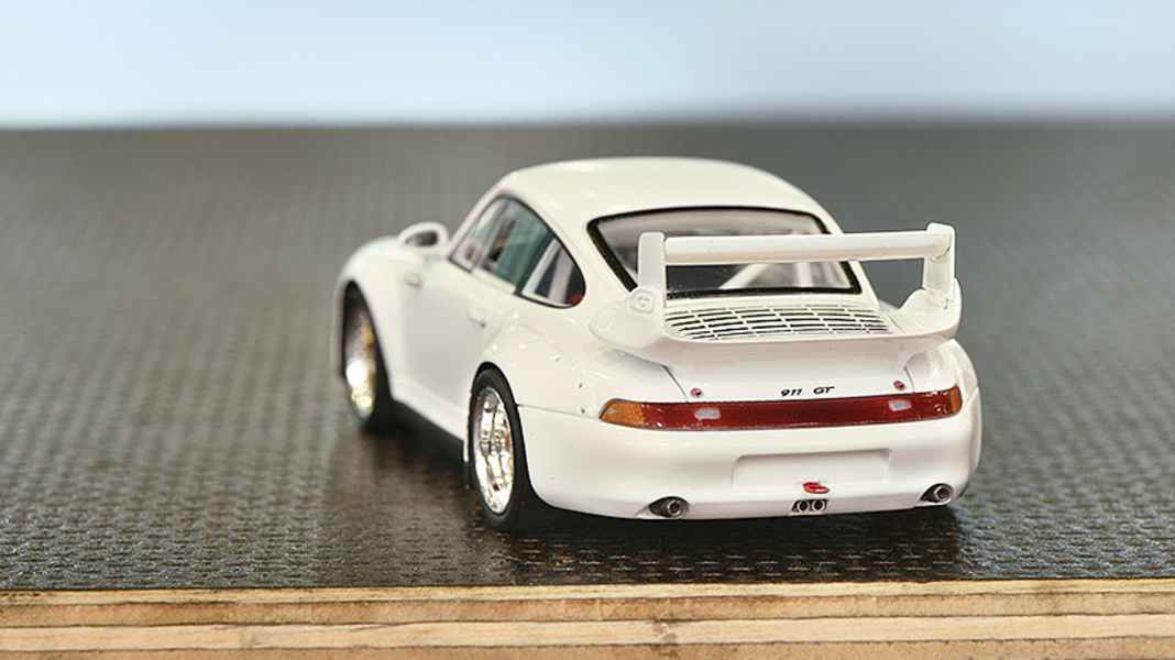 Porsche-911-Ahnengalerie von Spark in 1:43 - Herrjemine!