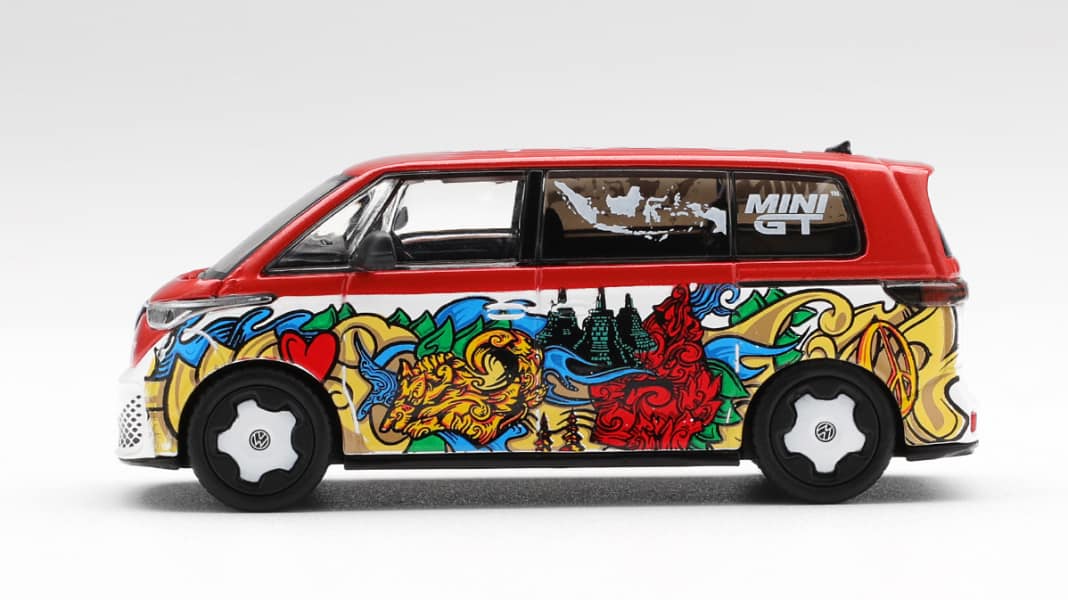 Mini GT zeigt für Juni/Juli ein 1:64-Sixpack mit drei deutschen Automobil-Ikonen