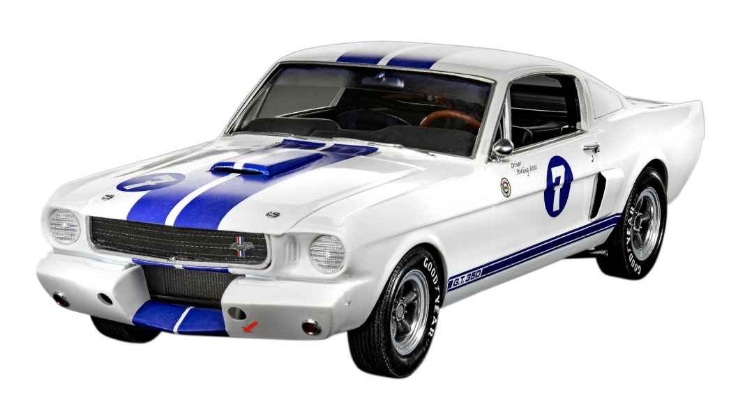 Dieser 350 Shelby GT von Revell in 1:24 verbirgt ein Stirling-Moss-Geheimnis!