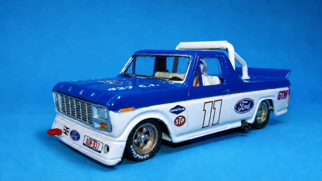 George Turner Models bringt Ford F-100 Racing Truck in 1:32 – auch für die Rennbahn