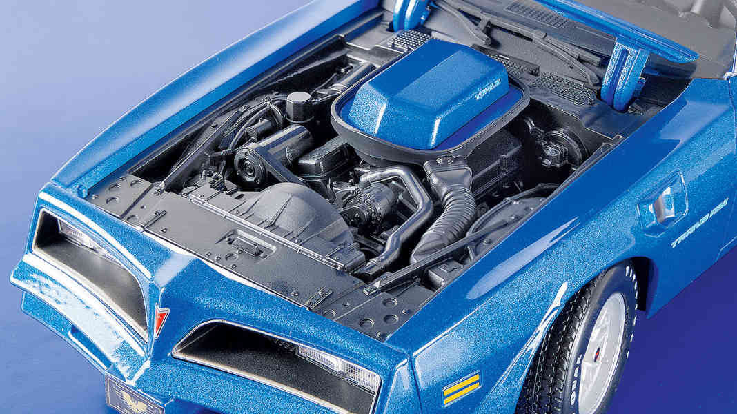 ‘78 Pontiac Firebird Trans Am von Maisto in 1:18 - Mach mal blau