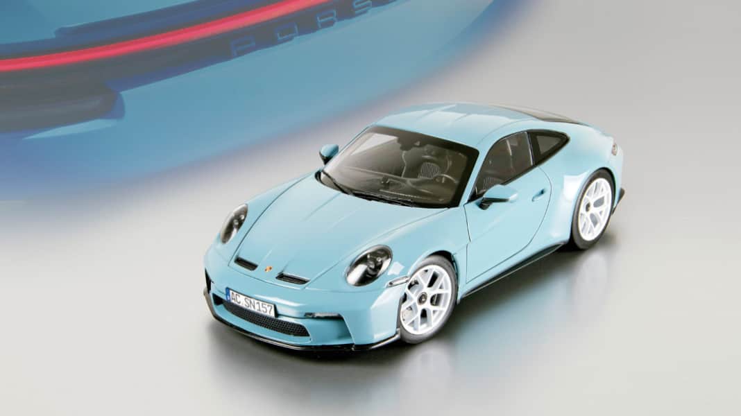 Graue Maus? – ‘24 Porsche 911 S/T (992) von Norev in 1:18