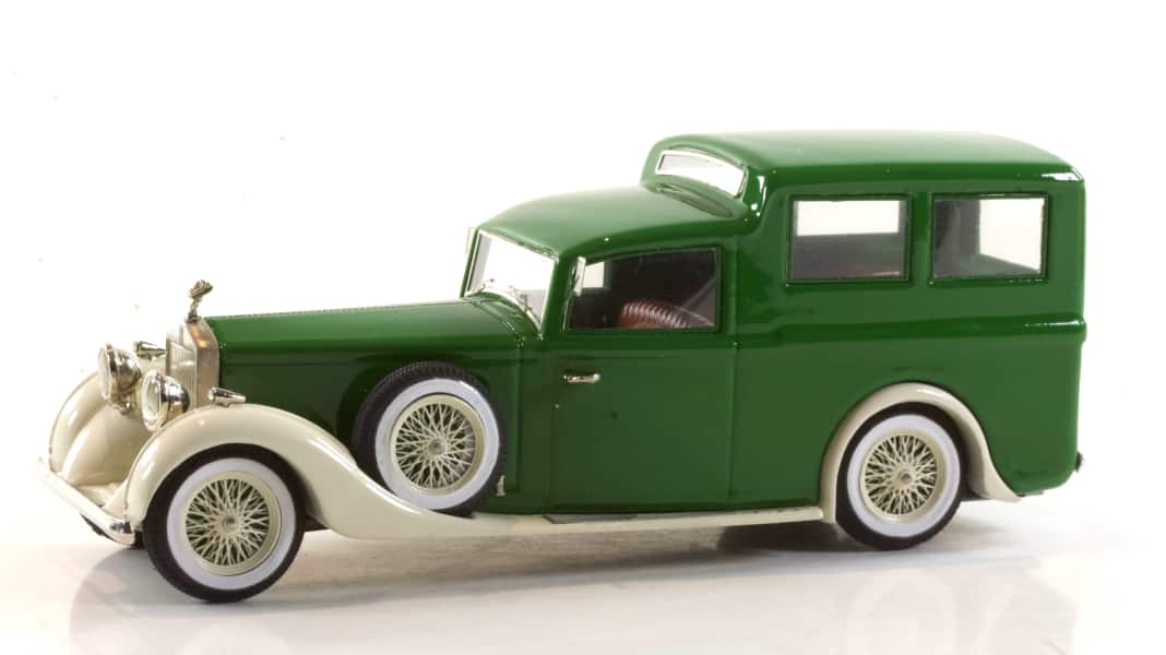 ABC schickt einen luxuriösen Rolls-Royce auf 1:43-Safari