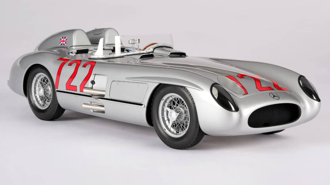 Amalgam Collection setzt auf die Farbe Silber und Mercedes in 1:8 und 1:18