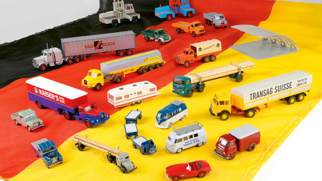 Drei Wiking-Neuheiten-Pakete - Extra 3