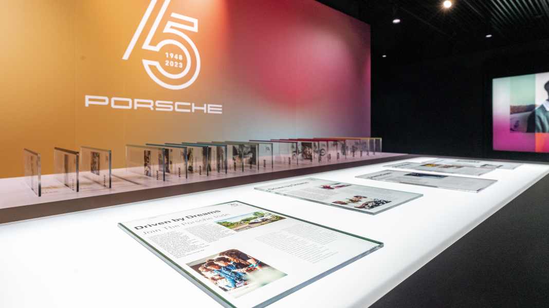 75 Jahre Porsche feiert die Autostadt in Wolfsburg interaktiv